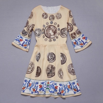 【2014深圳精品女裝古典巴洛克風(fēng)格印花絲綢圓領(lǐng)收腰真絲連衣裙批發(fā)】價(jià)格,廠家,圖片,連衣裙,深圳市寶安區(qū)沙井歐秀服飾批發(fā)商行-